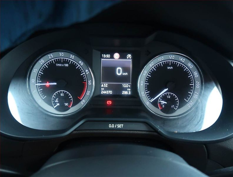 Škoda Octavia (2015) Laurin&Klement 2.0 TDI - fotka 11 z 19