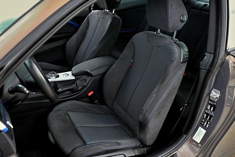 BMW Řada 4 430d xDrive Coupé - fotka 9 z 15