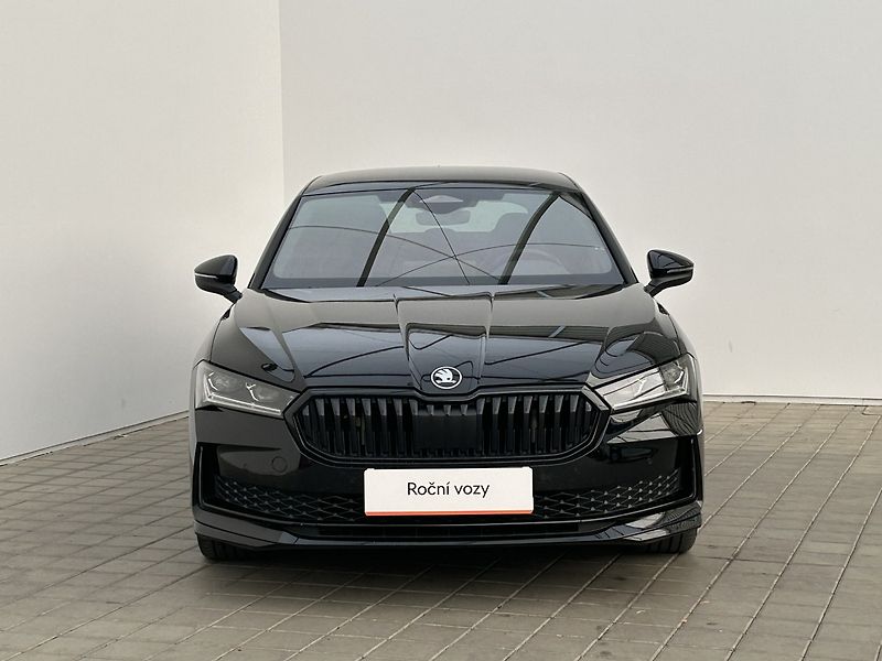 Škoda Superb 2.0 TDI SportLine - fotka 4 z 27