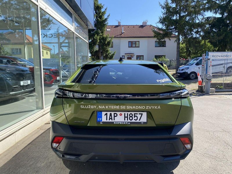 Peugeot 408 (2026) GT Plug-in HYBRID 240 e-DCS7 - fotka 5 z 23