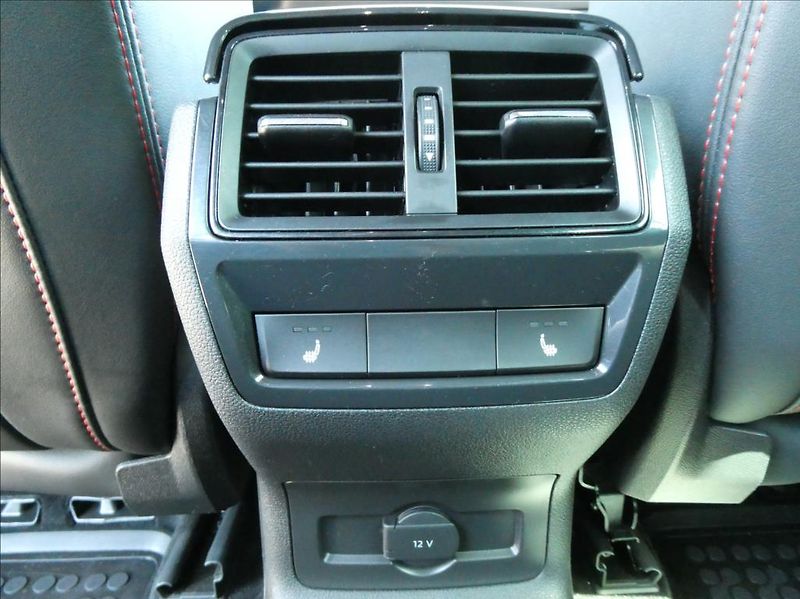 Škoda Kodiaq 2,0 TDi 176kW,ČR,REZERVACE  RS - fotka 20 z 40