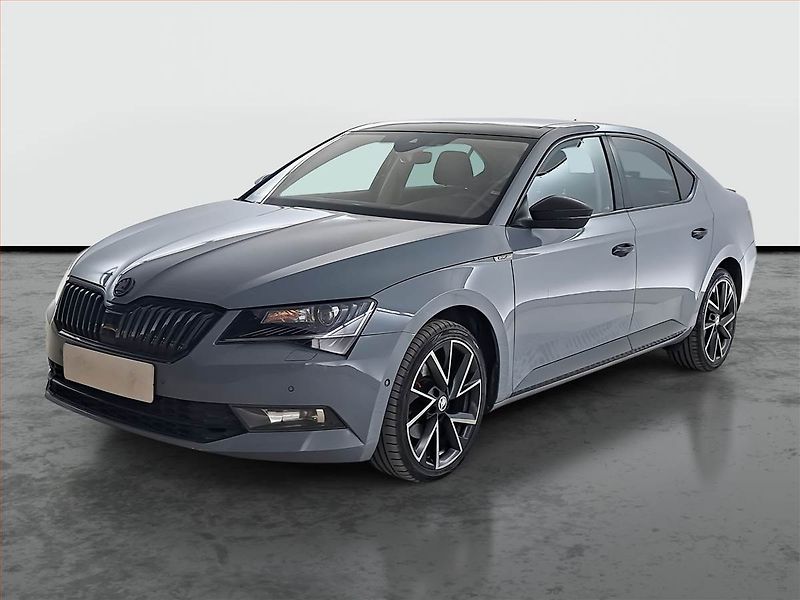 Škoda Superb (2017) 1.4 TSI, Navi, Bi-Xenony - fotka 2 z 24
