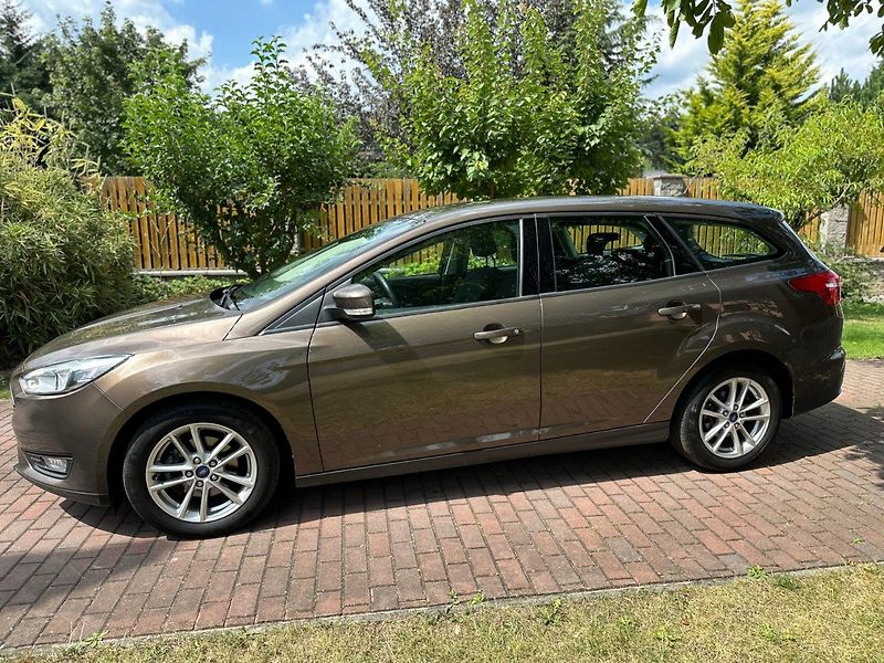 Ford Focus (2016) 1.0Ecoboost 74kw Business - fotka 4 z 25