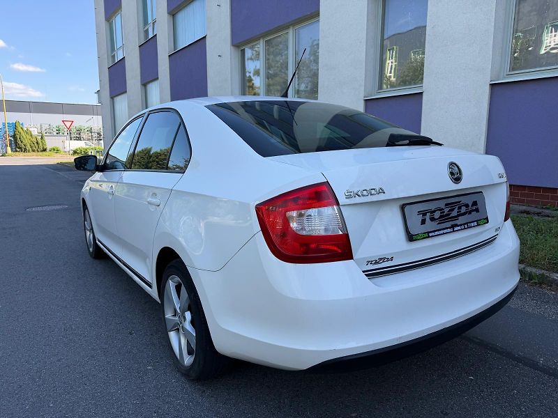 Škoda Rapid 1,2 TSi / 63 kW / Ambiente  - fotka 3 z 21