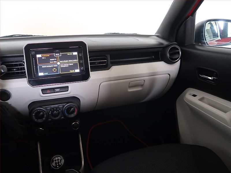 Suzuki Ignis (2019) 1.2, Serv.kniha, Park. senzory - fotka 8 z 14