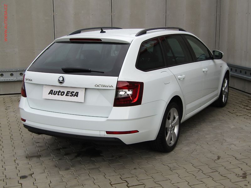 Škoda Octavia (2018) 2.0 TDi, Clever, LED - fotka 4 z 18