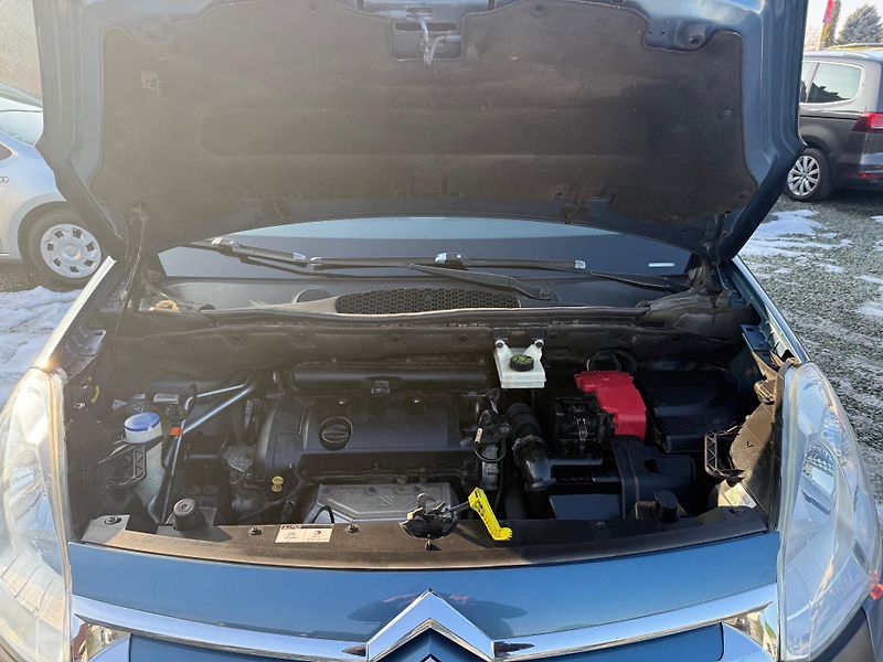 Citroën Berlingo 1.6i MULTISPACE WEBASTO - fotka 15 z 16