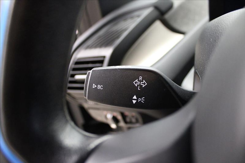 BMW i3 0,7 REX 60AH 125KW - fotka 19 z 30