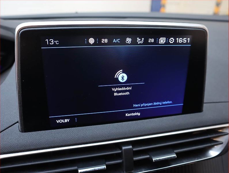 Peugeot 3008 (2019) 1.5 BlueHDi, Automat - fotka 19 z 22