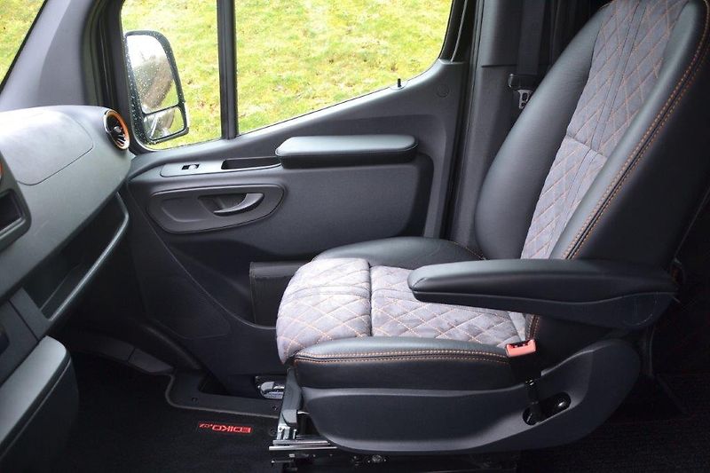 Mercedes-Benz Sprinter 316 CDi  ,  Camper vestavba - fotka 12 z 44