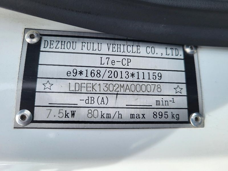 Fulu Ostatní elBlesk Tiger 100% ELECTRIC - fotka 32 z 36