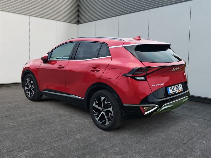 Kia Sportage 1,6 TGDI Top 4x4 AT - fotka 5 z 11