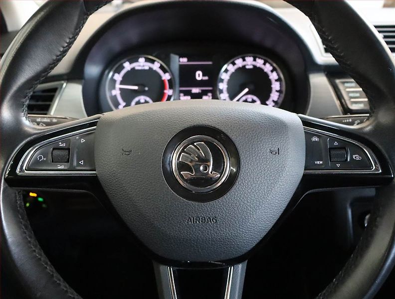 Škoda Fabia (2019) 1.0 TSI, Tempomat - fotka 20 z 22