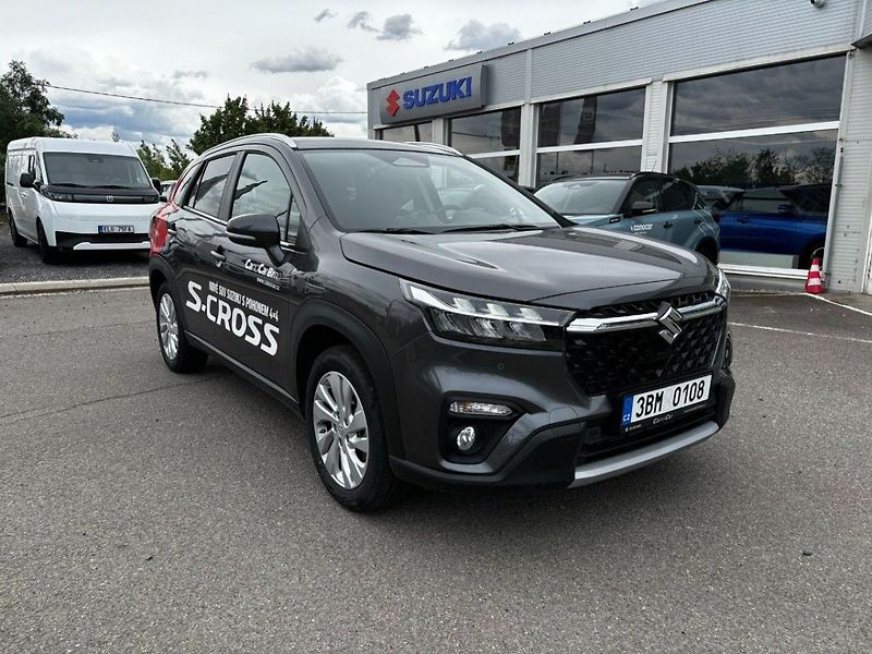 Suzuki S-Cross 4x4 automat Premium - fotka 1 z 12