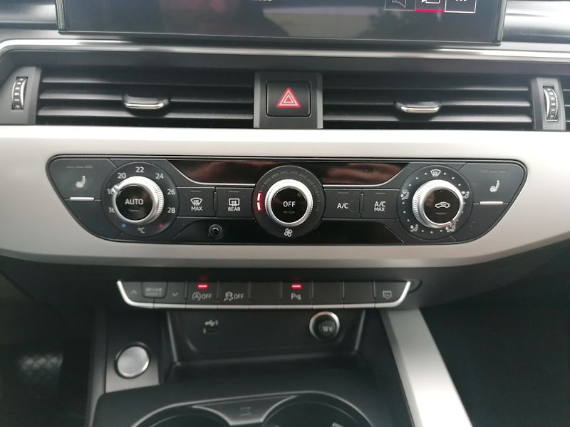 Audi A5 (2022) Sportback 2.0 35 TDi S-Tronic - fotka 16 z 32