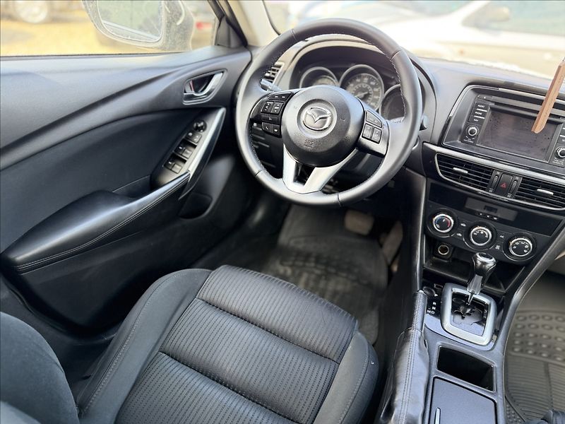 Mazda 6 2,5 141kW AUTOMAT - fotka 19 z 24