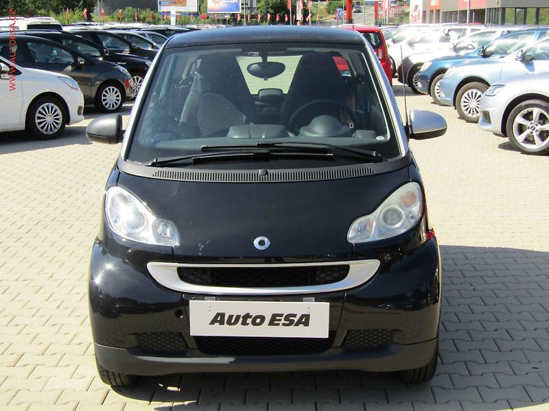 Smart Fortwo (2010) 0.8CDi, AT, panor - fotka 2 z 13