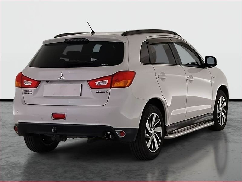 Mitsubishi ASX (2015) 1.8 DI-D MIVEC, 4X4 - fotka 5 z 22