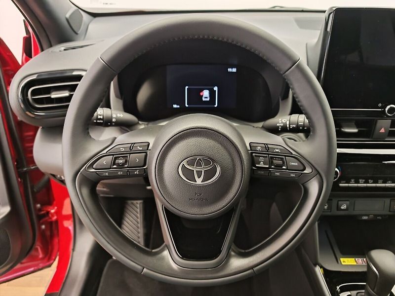 Toyota Yaris Cross 1.5 Hybrid 4x4 Style - fotka 30 z 41