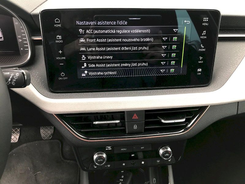 Škoda Kamiq (2024) 1.0 TSi - 85 kW, TOP SELECTION - fotka 10 z 20
