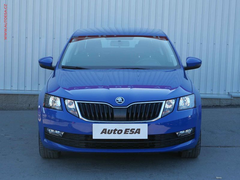 Škoda Octavia (2018) 1.4 G-TEC, 1.maj, Ambition - fotka 2 z 17