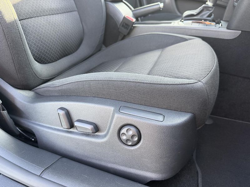 Škoda Superb (2014) 2,0TDI 125kW DSG ELEGANCE - fotka 30 z 81