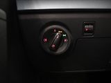 Seat Arona 1,0 TSi DSG Xperience 5L.Zár. - náhled 19