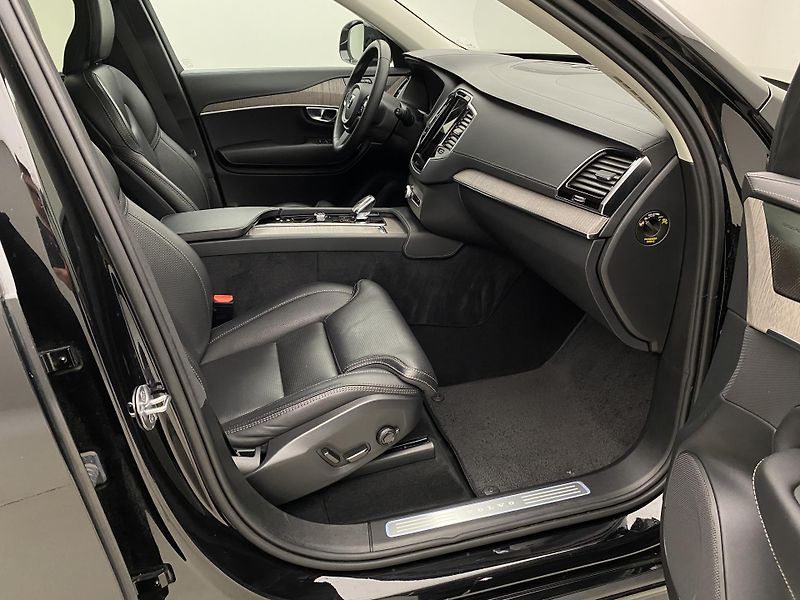 Volvo XC90 B5 AWD BRIGHT PLUS AUT CZ 7m - fotka 24 z 65