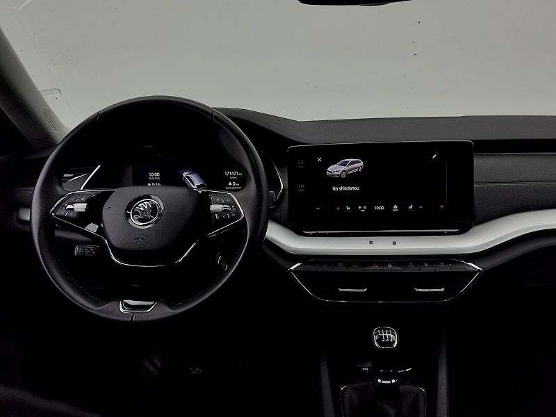 Škoda Octavia (2023) Combi Style Comfort 2,0 Tdi 11 - fotka 6 z 42