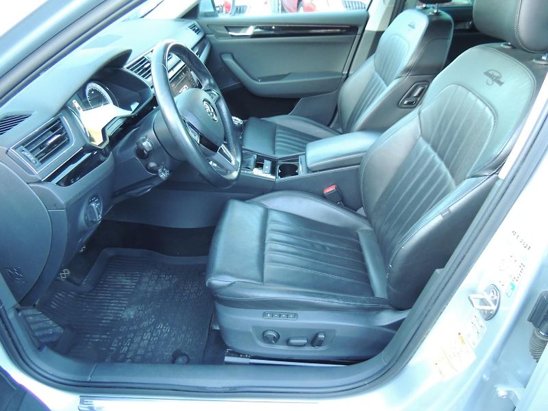 Škoda Superb (2017) 2.0TDi,140kw,L&K,ČR - fotka 35 z 66