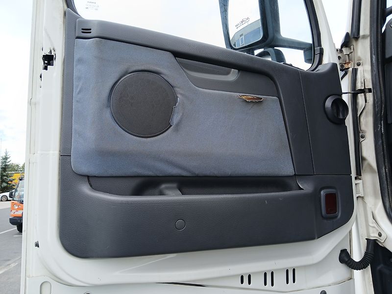 Volvo FH 42 Standart - fotka 12 z 40