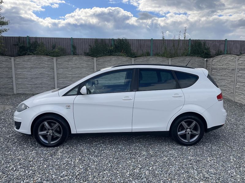 Seat Altea 1.6TDi 105PS XXL ECOMOTIVE TOP - fotka 14 z 189