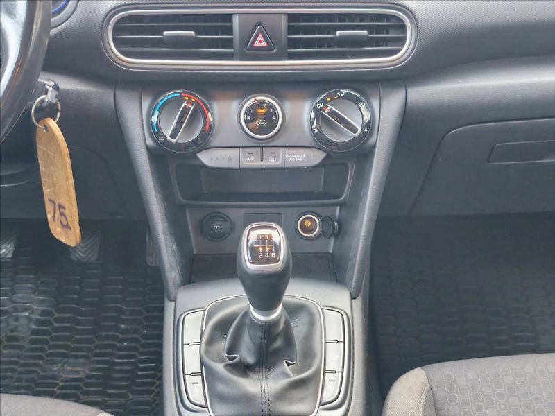 Hyundai Kona 1,0 T-GDi Style - fotka 9 z 18