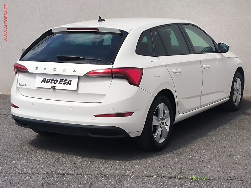 Škoda Scala (2021) 1.0 TSi, 2.maj,ČR, Ambition - fotka 4 z 22