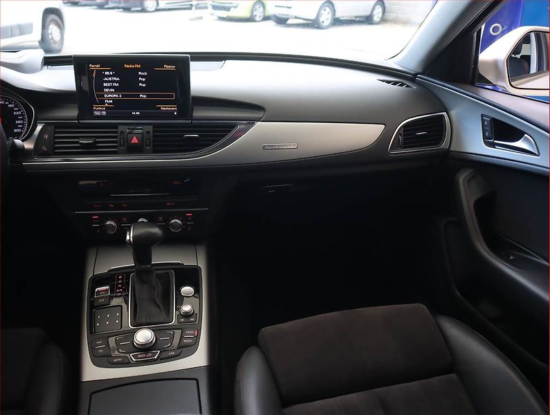 Audi A6 (2012) 3.0 TDI, 4X4, Automat, Kůže - fotka 8 z 22