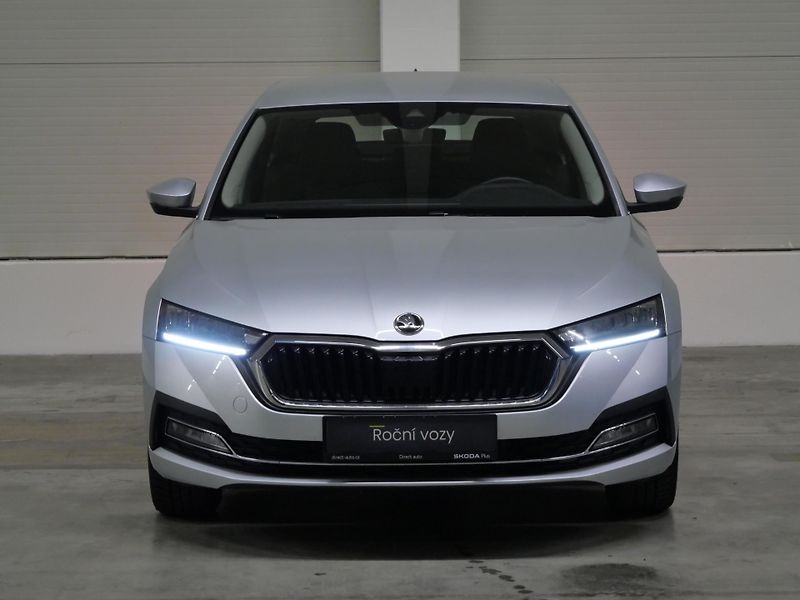 Škoda Octavia - fotka 4 z 25