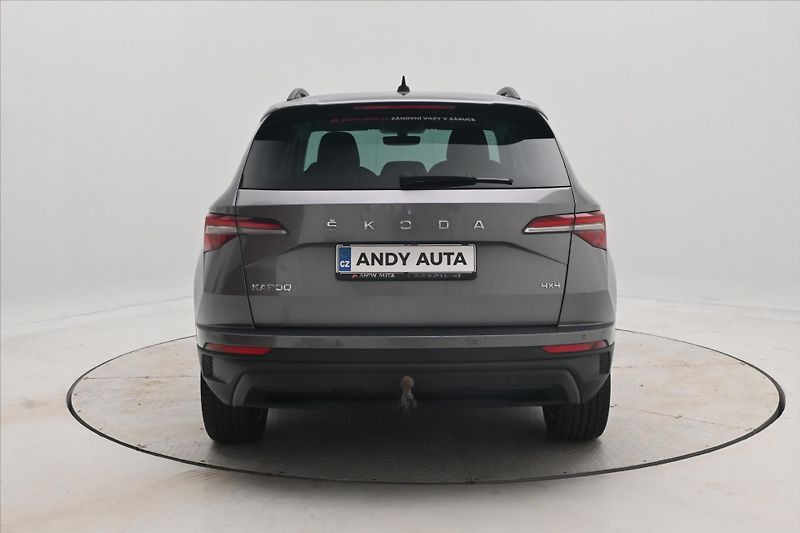 Škoda Karoq 2,0 TDI 110kW DSG 4x4 STYLE Zá - fotka 6 z 32