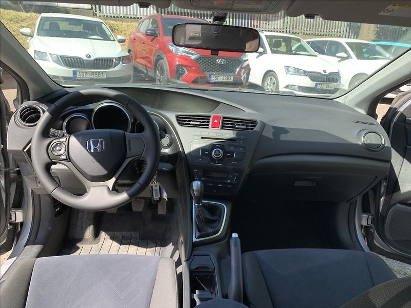 Honda Civic 1,3 i,ČR - fotka 8 z 16