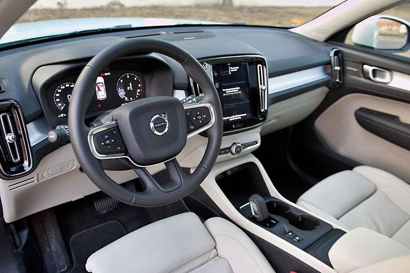 Volvo XC40