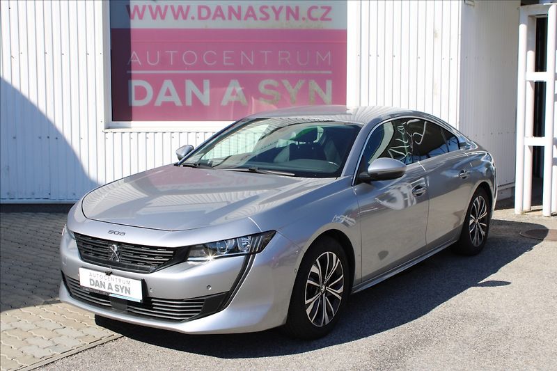 Peugeot 508 1,6 PureTech Allure 1.majitel - fotka 1 z 4