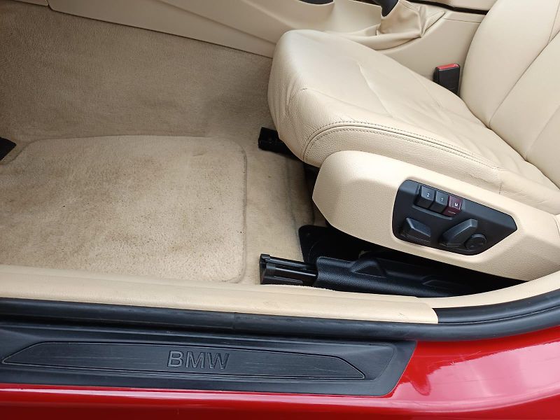 BMW Řada 3 (2013) - fotka 29 z 41
