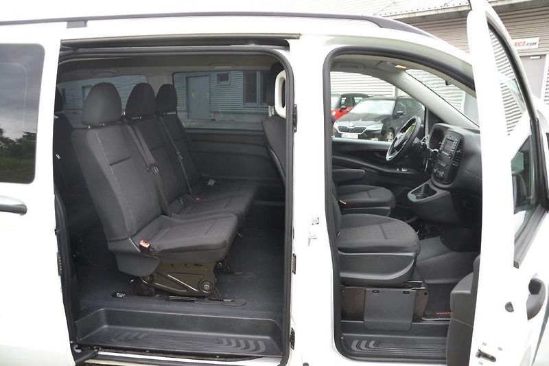 Mercedes-Benz Vito 4x4  7G automat 8-míst - fotka 13 z 29