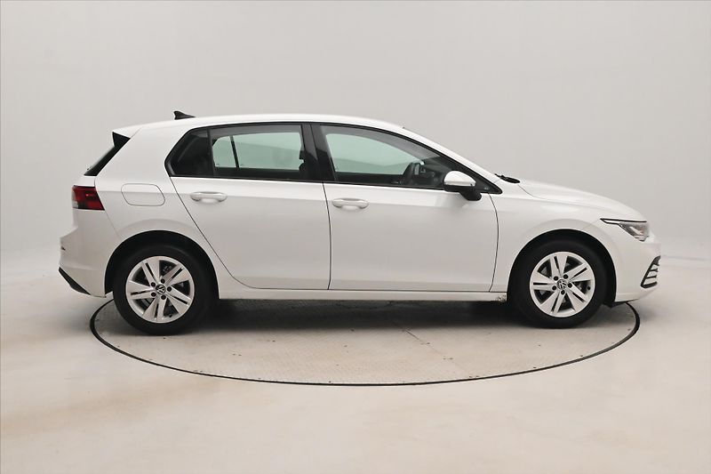Volkswagen Golf 2,0 TDI 110 kW Life Záruka až - fotka 4 z 30
