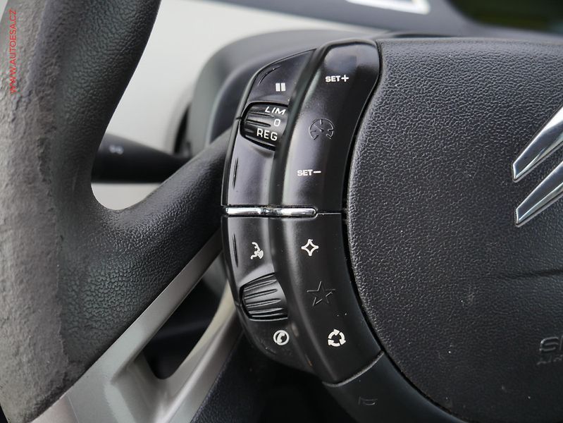 Citroën C4 Picasso (2007) 1.8i, ČR, Tempo - fotka 12 z 23