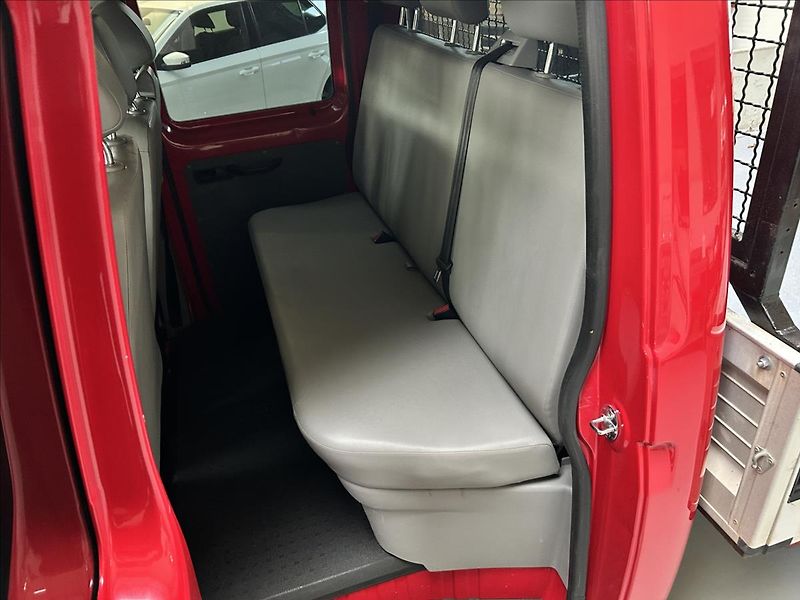 Volkswagen Transporter 2,5   96kW,6.MÍST,VALNÍK,TAŽNÉ - fotka 13 z 18