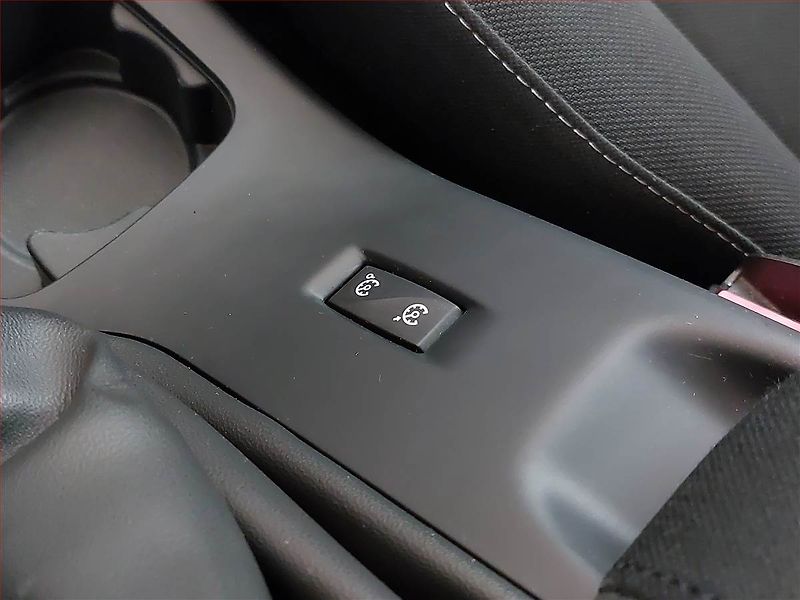 Renault Mégane (2011) 1.6 16V, LPG, Tempomat - fotka 13 z 14