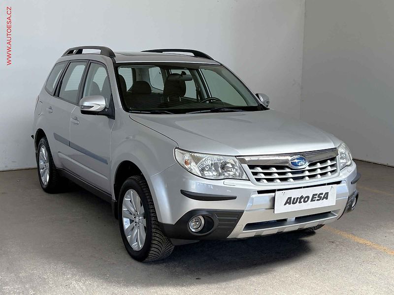 Subaru Forester (2011) 2.0i AWD, Střešní okno - fotografie inzerátu