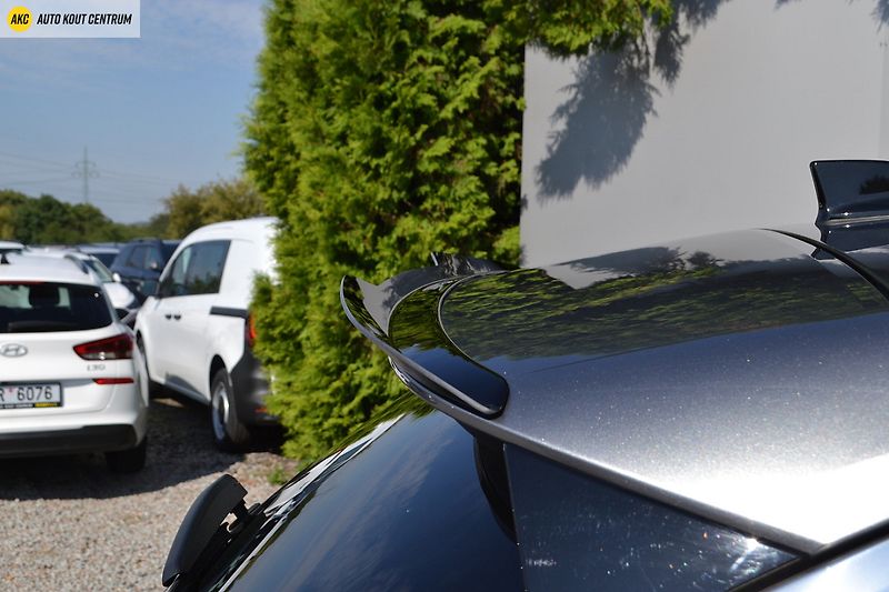 Renault Austral TECHNO MHEV 160 AUTO - fotka 49 z 53