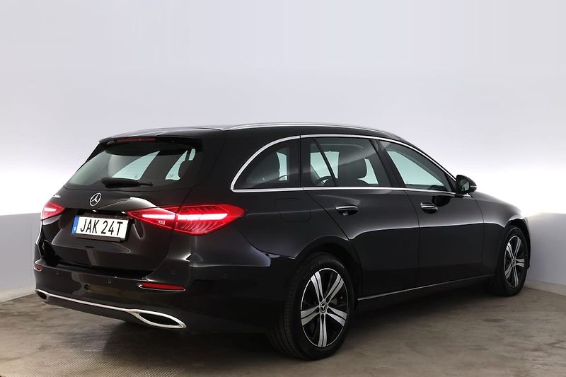 Mercedes-Benz Třídy C 300e Avantgarde Premium 360 - fotka 6 z 26