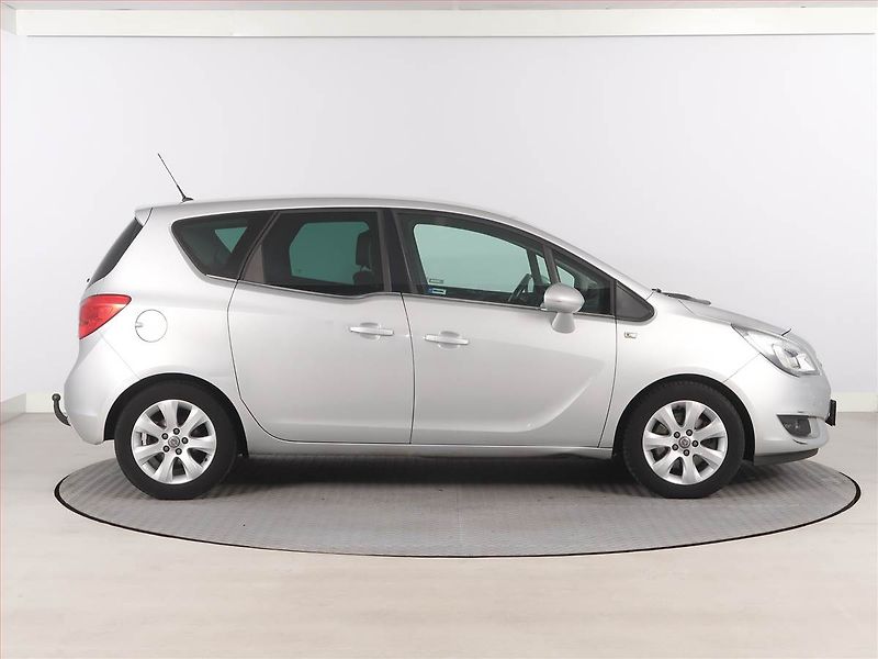Opel Meriva (2015) 1.6 CDTI, ČR,1.maj, Serv.kniha - fotka 6 z 17